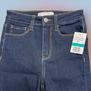 VERVET Women’s 24 Dark Blue Skinny Jeans